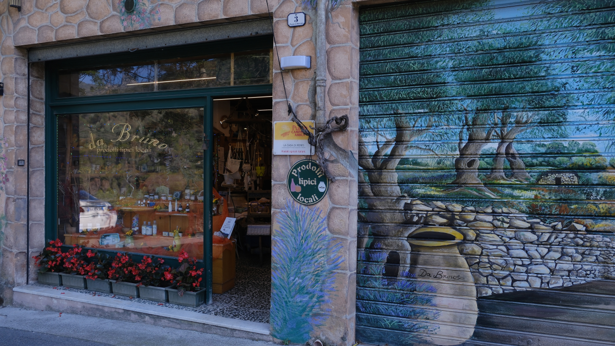 Bruno's Typical Local Products Shop